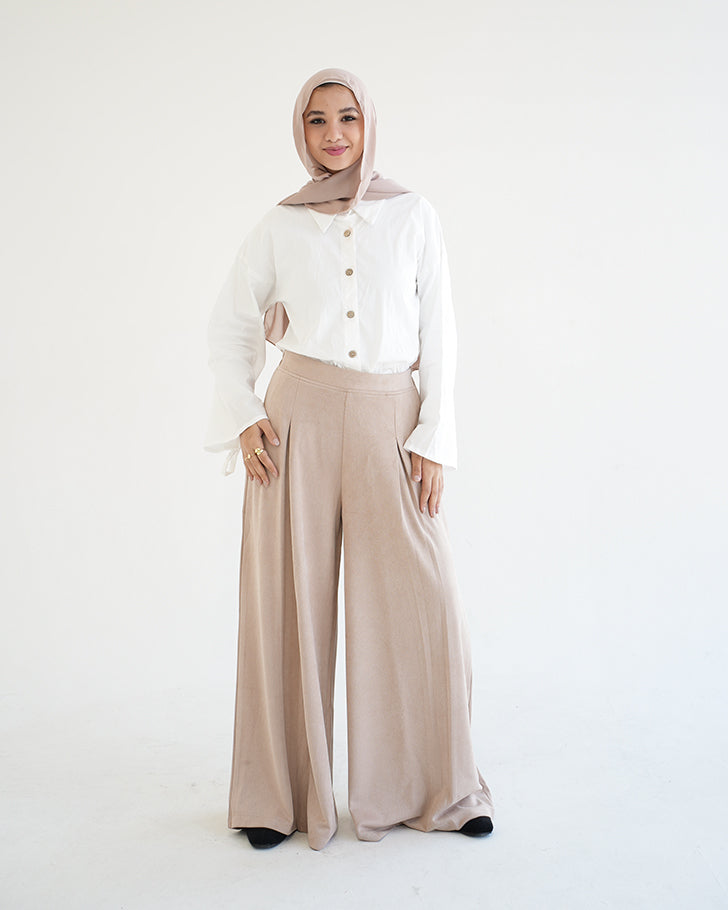 Suede Wide Pants Beige