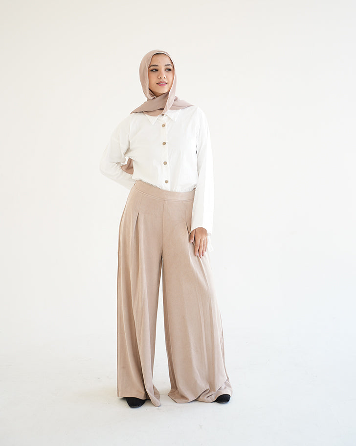 Suede Wide Pants Beige